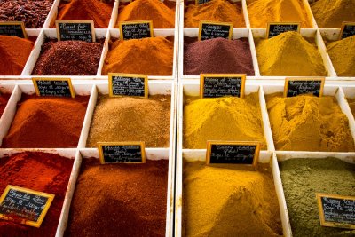 Verboden pesticiden in kruiden en rijst bij AH en Jumbo
